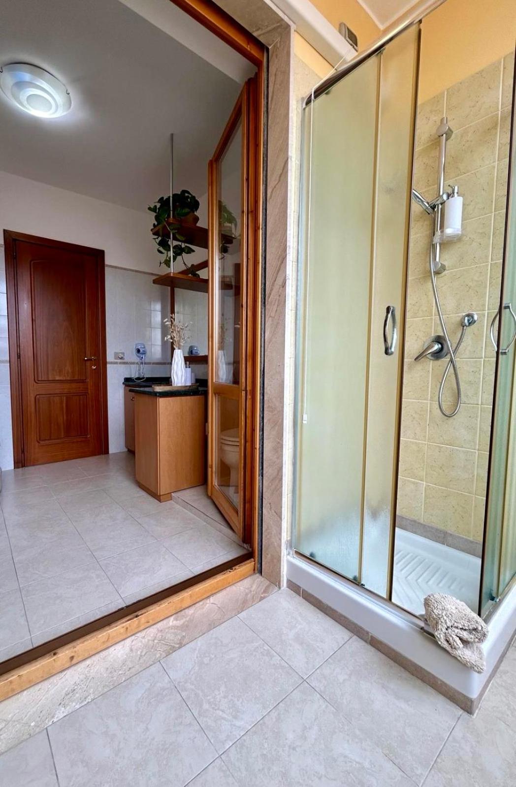 Bed and Breakfast Darrere del port Alghero Esterno foto